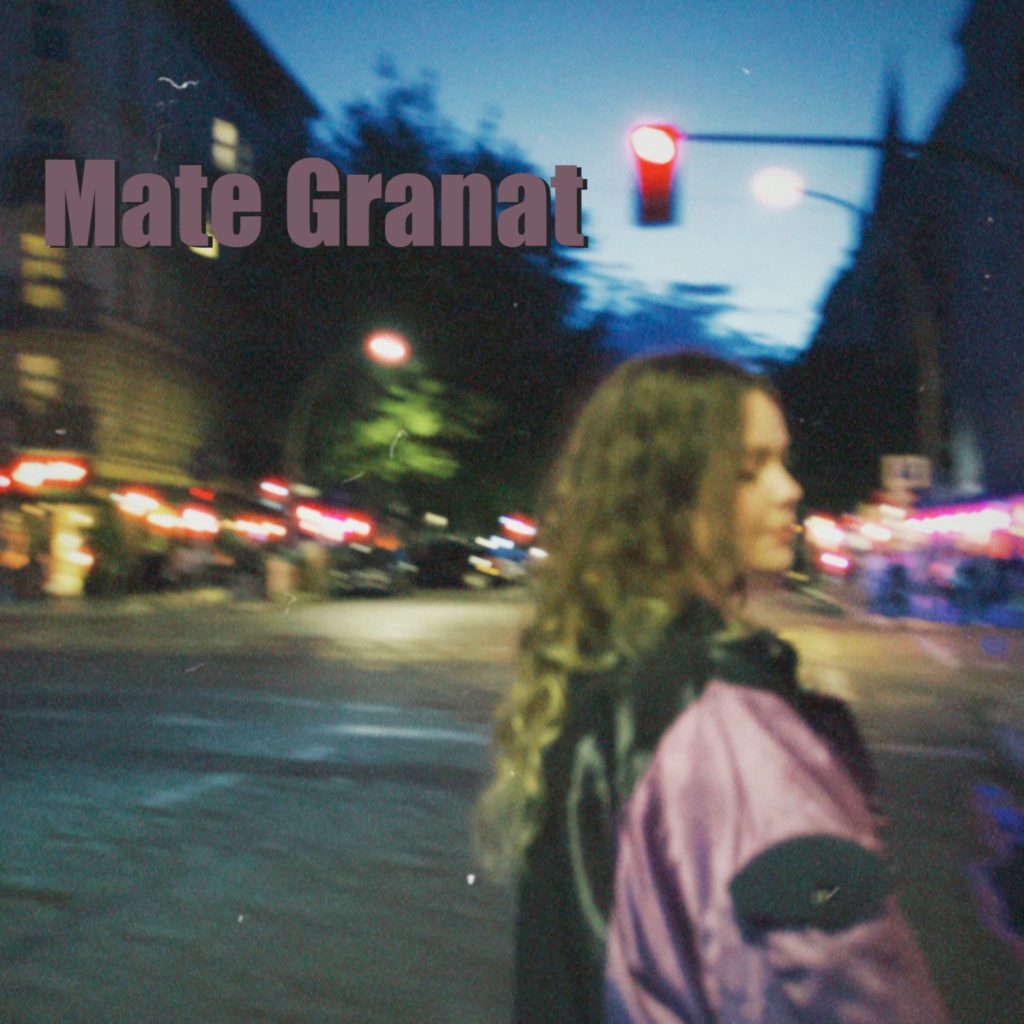 Cover RIA Mate Granat